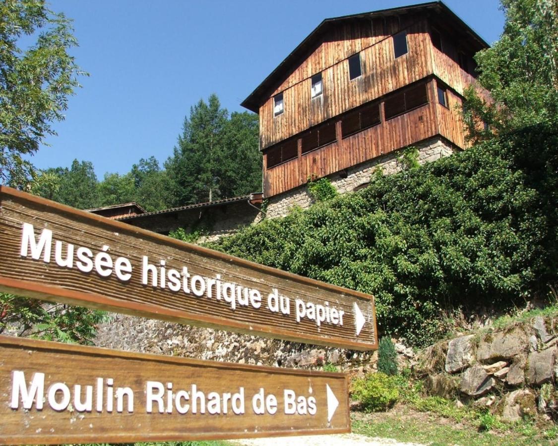 L'Ancien Relais De Poste*** Villa Saint-Dier-d'Auvergne ภายนอก รูปภาพ